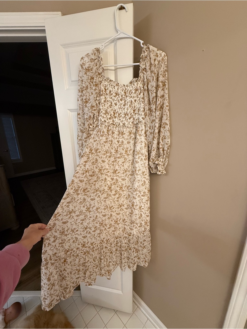 Floral Ruffled Midi Dress - Picture 2 of 4